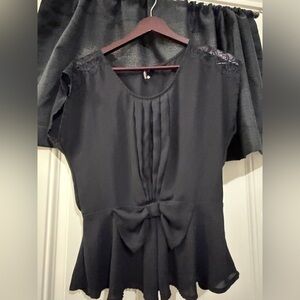 Heart Soul Black Short Sleeve Lace Bow Peplum Blouse